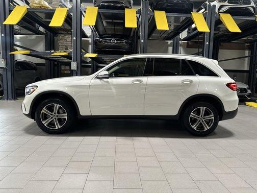2022 Mercedes-Benz GLC 300 Base 4MATIC