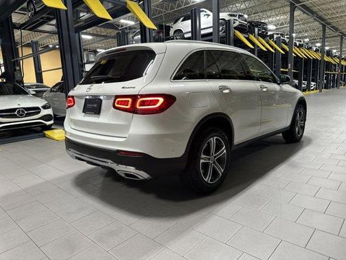 2022 Mercedes-Benz GLC 300 Base 4MATIC