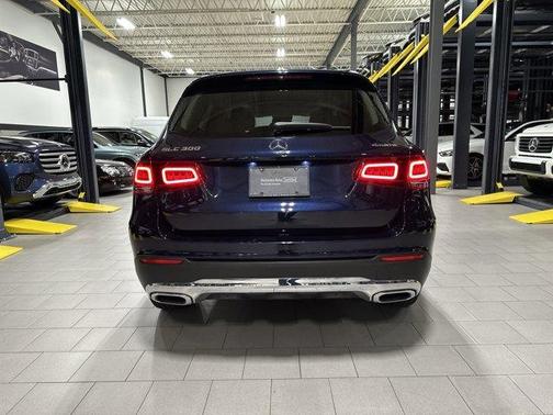 2022 Mercedes-Benz GLC 300 Base 4MATIC