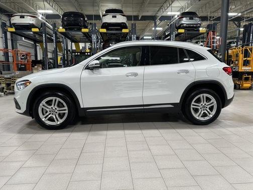 2022 Mercedes-Benz GLA 250 Base 4MATIC