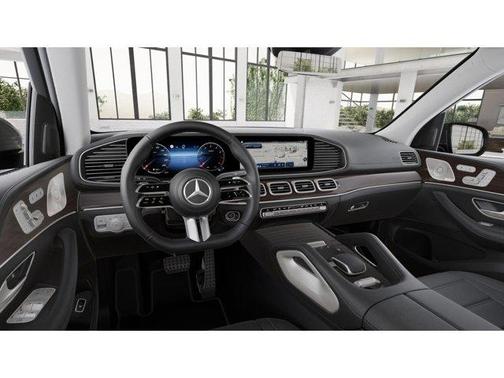 2025 Mercedes-Benz GLS 450 4MATIC