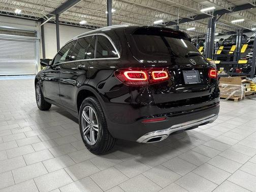2022 Mercedes-Benz GLC 300 Base 4MATIC