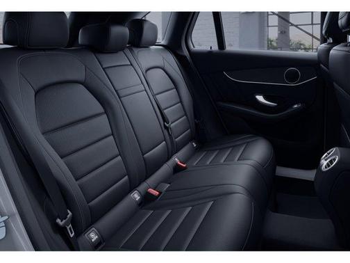 2022 Mercedes-Benz GLC 300 Base 4MATIC