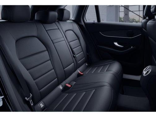 2022 Mercedes-Benz GLC 300 Base 4MATIC