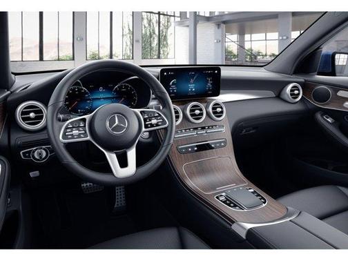 2022 Mercedes-Benz GLC 300 Base 4MATIC