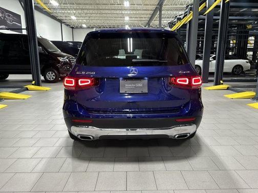 2022 Mercedes-Benz GLB 250 Base 4MATIC