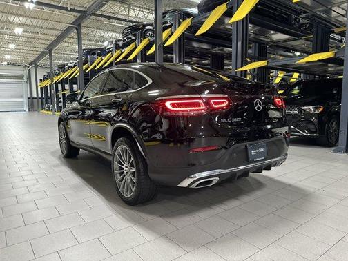2022 Mercedes-Benz GLC 300 4MATIC Coupe
