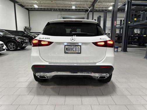 2025 Mercedes-Benz GLA 250 Base 4MATIC