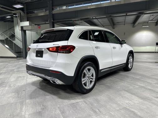 2023 Mercedes-Benz GLA 250 Base 4MATIC