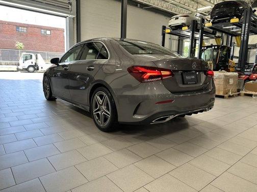 2022 Mercedes-Benz A-Class A 220 4MATIC
