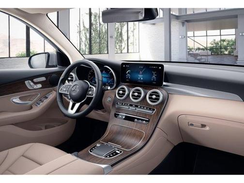 2022 Mercedes-Benz GLC 300 Base 4MATIC