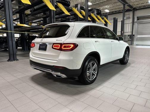 2022 Mercedes-Benz GLC 300 Base 4MATIC