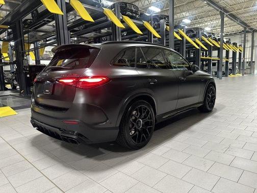 2025 Mercedes-Benz AMG GLC 63 S E Performance