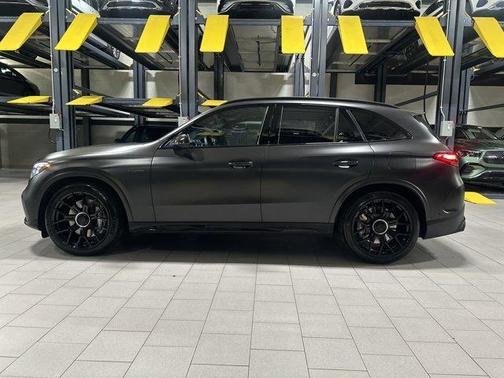 2025 Mercedes-Benz AMG GLC 63 S E Performance