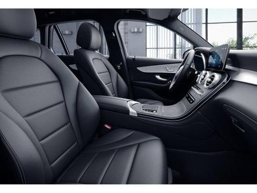 2022 Mercedes-Benz GLC 300 Base 4MATIC