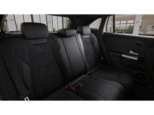 2025 Mercedes-Benz GLA 250 Base 4MATIC