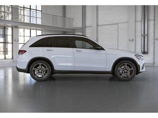 2022 Mercedes-Benz GLC 300 Base 4MATIC