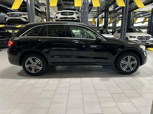 2022 Mercedes-Benz GLC 300 Base 4MATIC