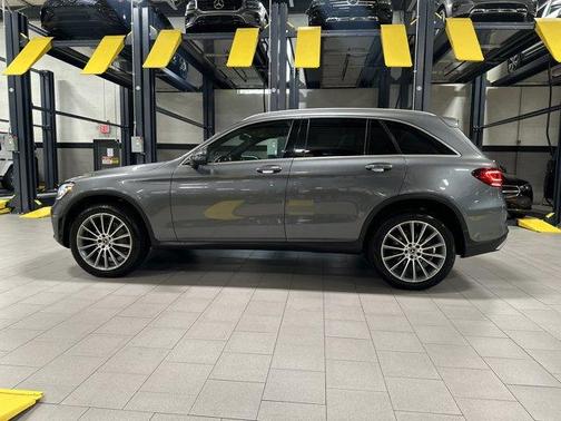 2021 Mercedes-Benz GLC 300 Base 4MATIC