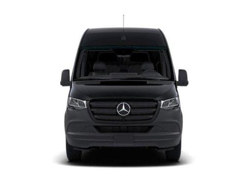 2025 Mercedes-Benz Sprinter 2500 144 WB Standard Roof Passenger