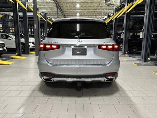 2025 Mercedes-Benz GLS 450 4MATIC