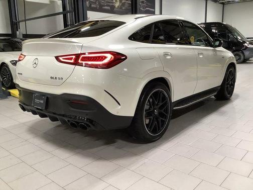 MANUFAKTUR Diamond White Metallic 2023 Mercedes-Benz AMG GLE 53 Base