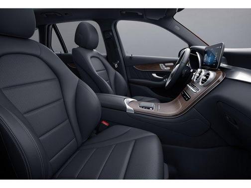 2022 Mercedes-Benz GLC 300 Base 4MATIC