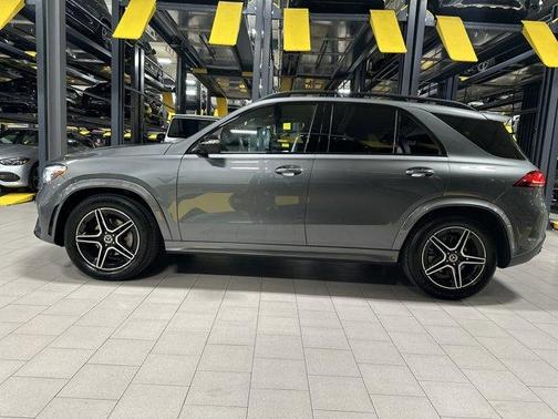 2022 Mercedes-Benz GLE 350 Base 4MATIC