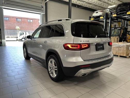 2021 Mercedes-Benz GLB 250 Base 4MATIC