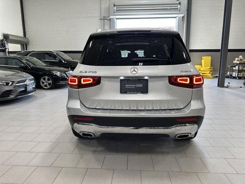 2021 Mercedes-Benz GLB 250 Base 4MATIC