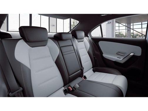 2022 Mercedes-Benz A-Class A 220 4MATIC