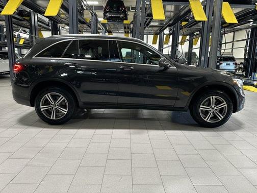 2022 Mercedes-Benz GLC 300 Base 4MATIC