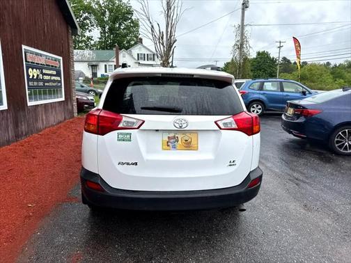 2015 Toyota RAV4 LE
