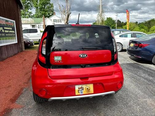2017 Kia Soul +