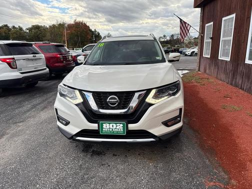 2018 Nissan Rogue SV