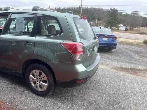 2017 Subaru Forester 2.5i