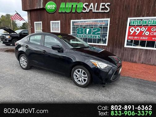 Black 2017 Toyota Yaris iA Base