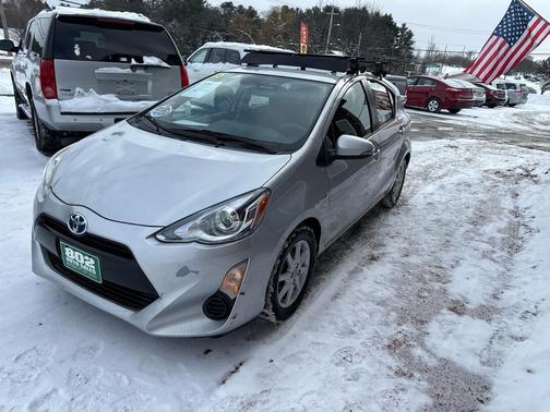 2015 Toyota Prius c Four