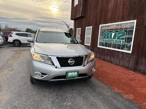 2015 Nissan Pathfinder SV