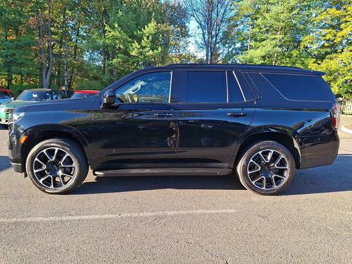 2021 Chevrolet Tahoe 4WD RST