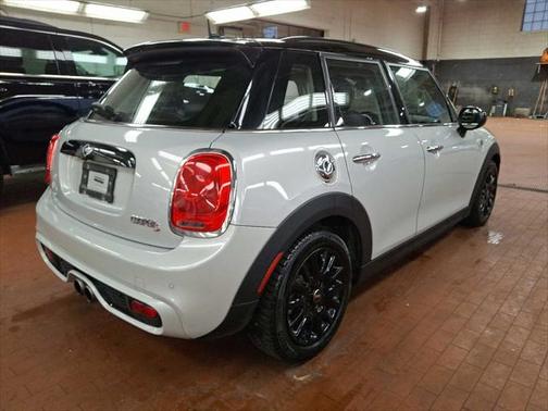 2016 MINI Hardtop Cooper S
