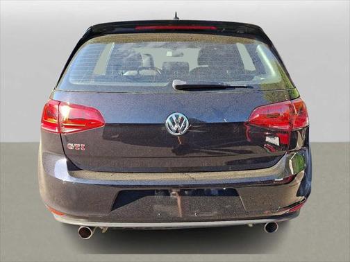 2017 Volkswagen Golf GTI 2.0T SE 4-Door