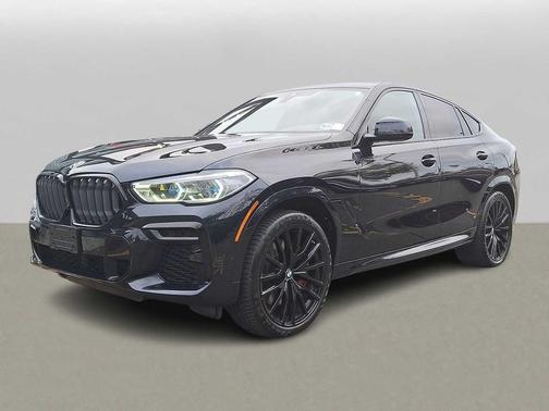2022 BMW X6 M50i