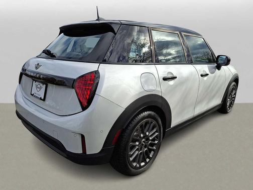 2025 MINI Hardtop Cooper