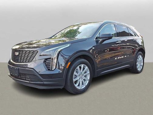 2022 Cadillac XT4 Luxury