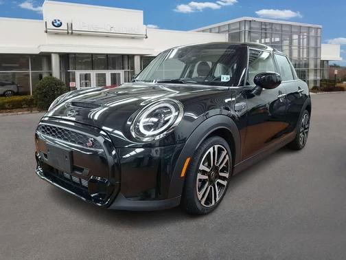 2024 MINI Hardtop Cooper S
