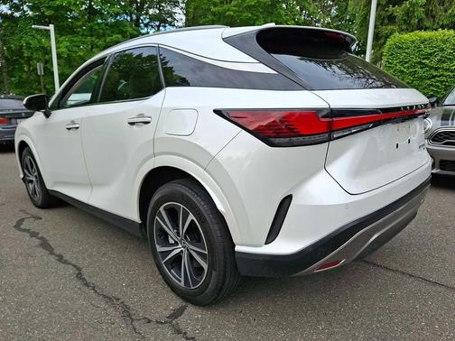 Eminent White Pearl 2024 Lexus RX 350 Premium
