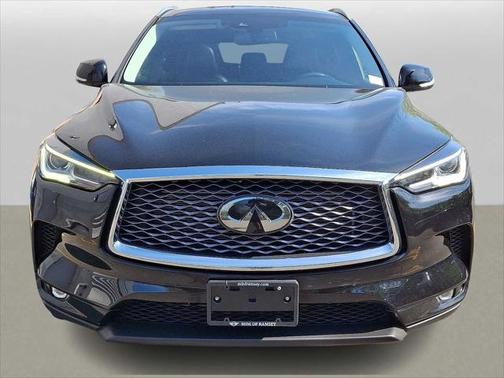 2022 INFINITI QX50 LUXE AWD