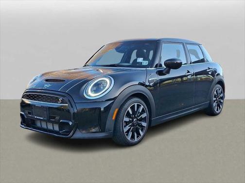 2022 MINI Hardtop Cooper S