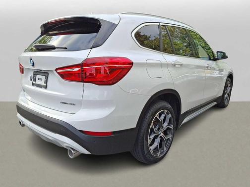 2021 BMW X1 xDrive28i